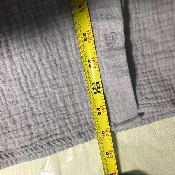 Nine West Women's Long Sleeve Double Gauze Button Up
New without tags. - Picture 12 of 13